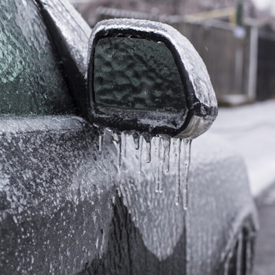 Déneigement, dégivrage, lave-glace super puissant